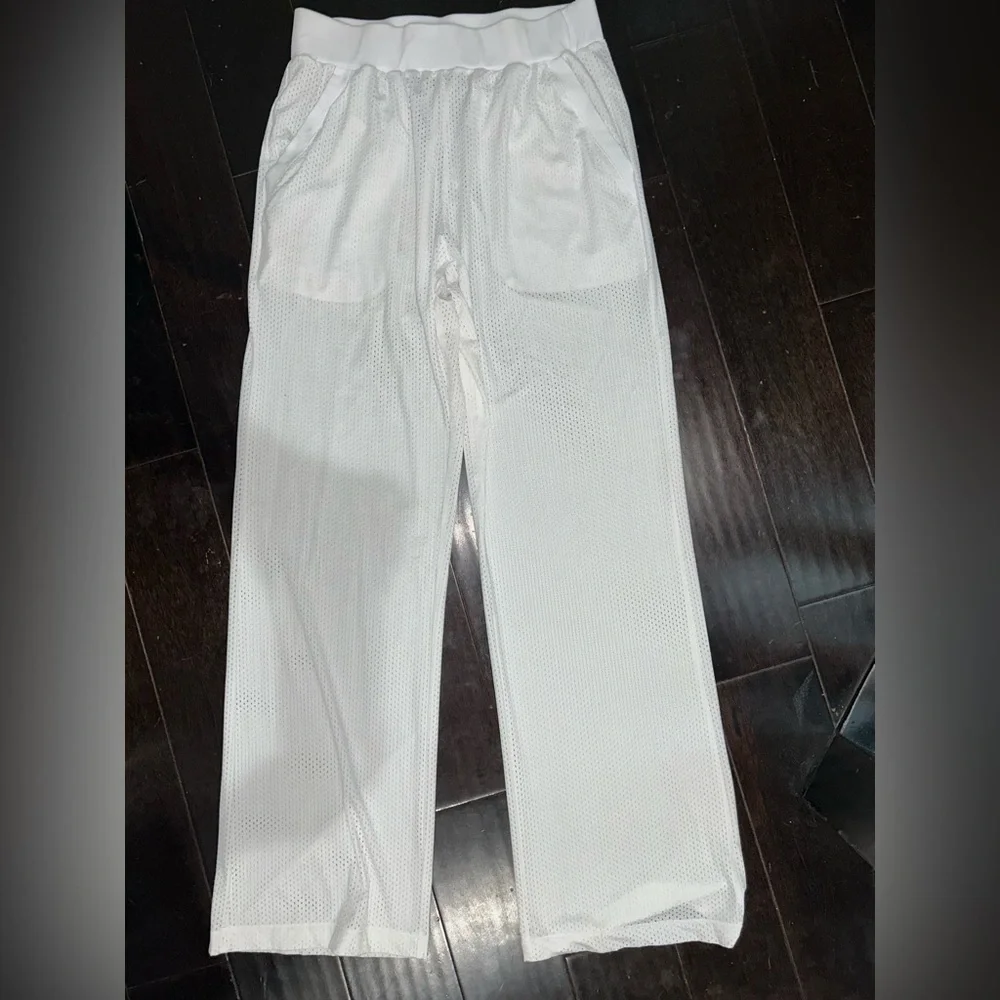 new ALO Yoga M White Wide Leg Mesh Pants athletic sweatpants sweats - Picture 4 of 6